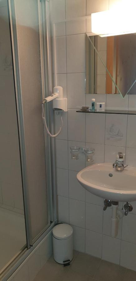Hotel Rhoneblick Guttet-Feschel Ngoại thất bức ảnh